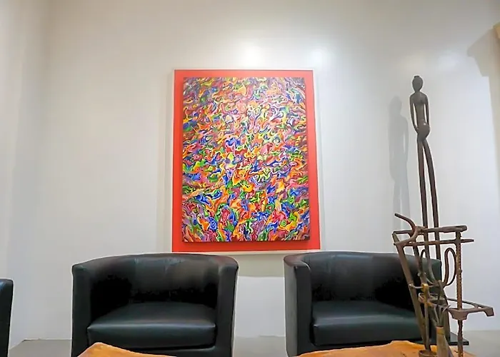 Cayco House By Durban Poblacion Makati 호텔 3*