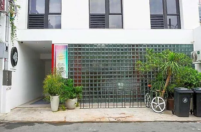 Cayco House By Durban Poblacion Makati 마닐라
